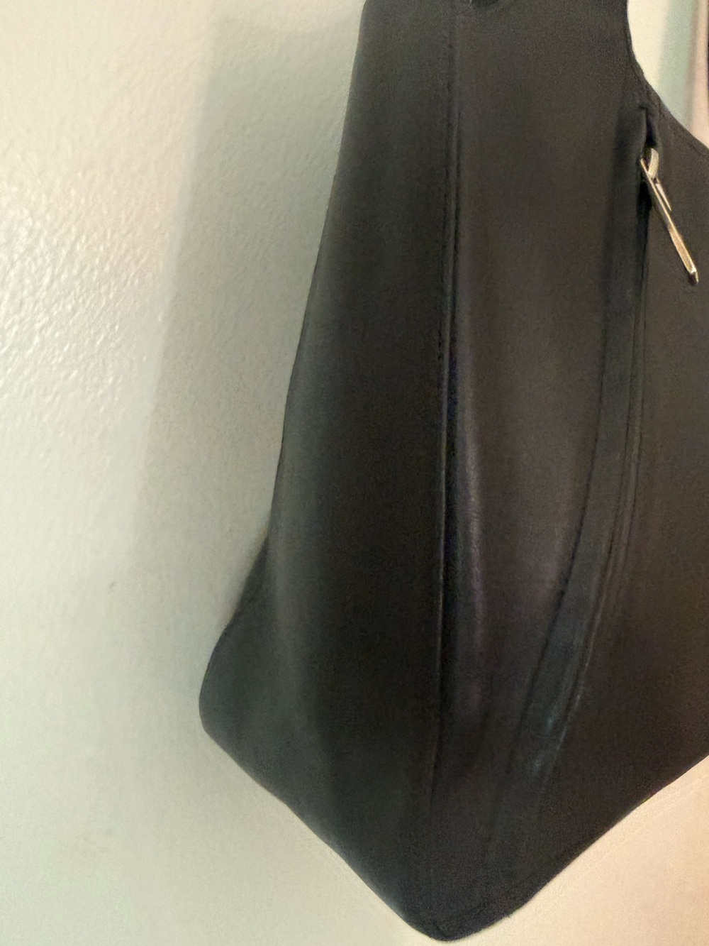 Authentic Ferragamo Black Soft Leather Hobo Tote Bag with Dual Outer Zips - Picture 12 of 12